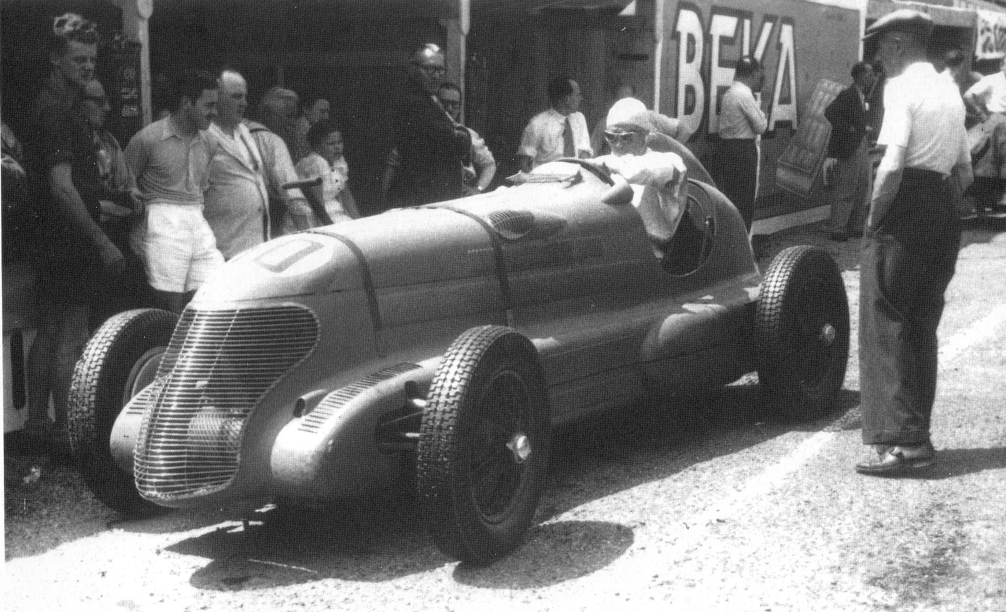 1947GP-BenoitFalchetto-No30.jpg