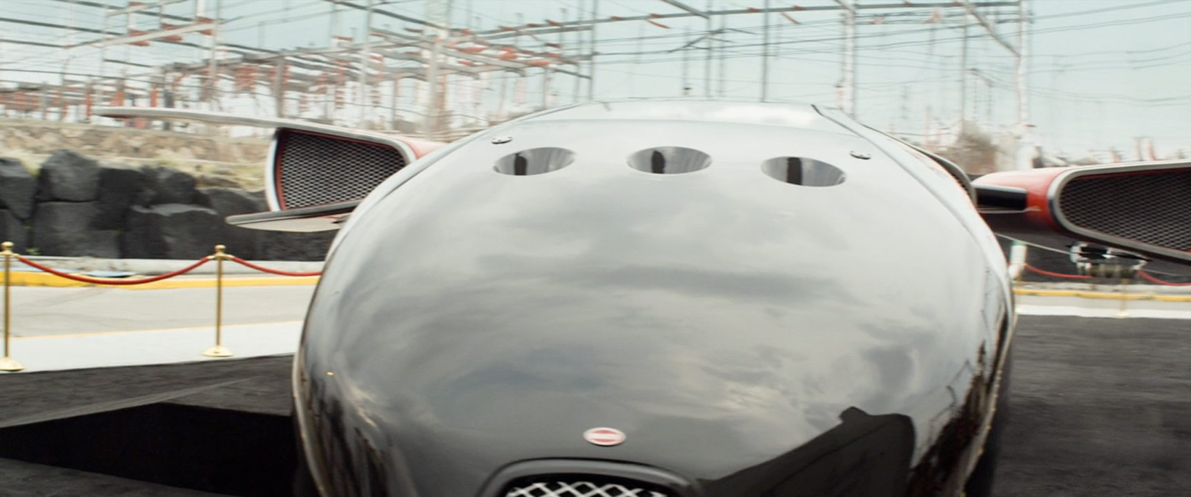 Supersonic-Bugatti-5.jpg